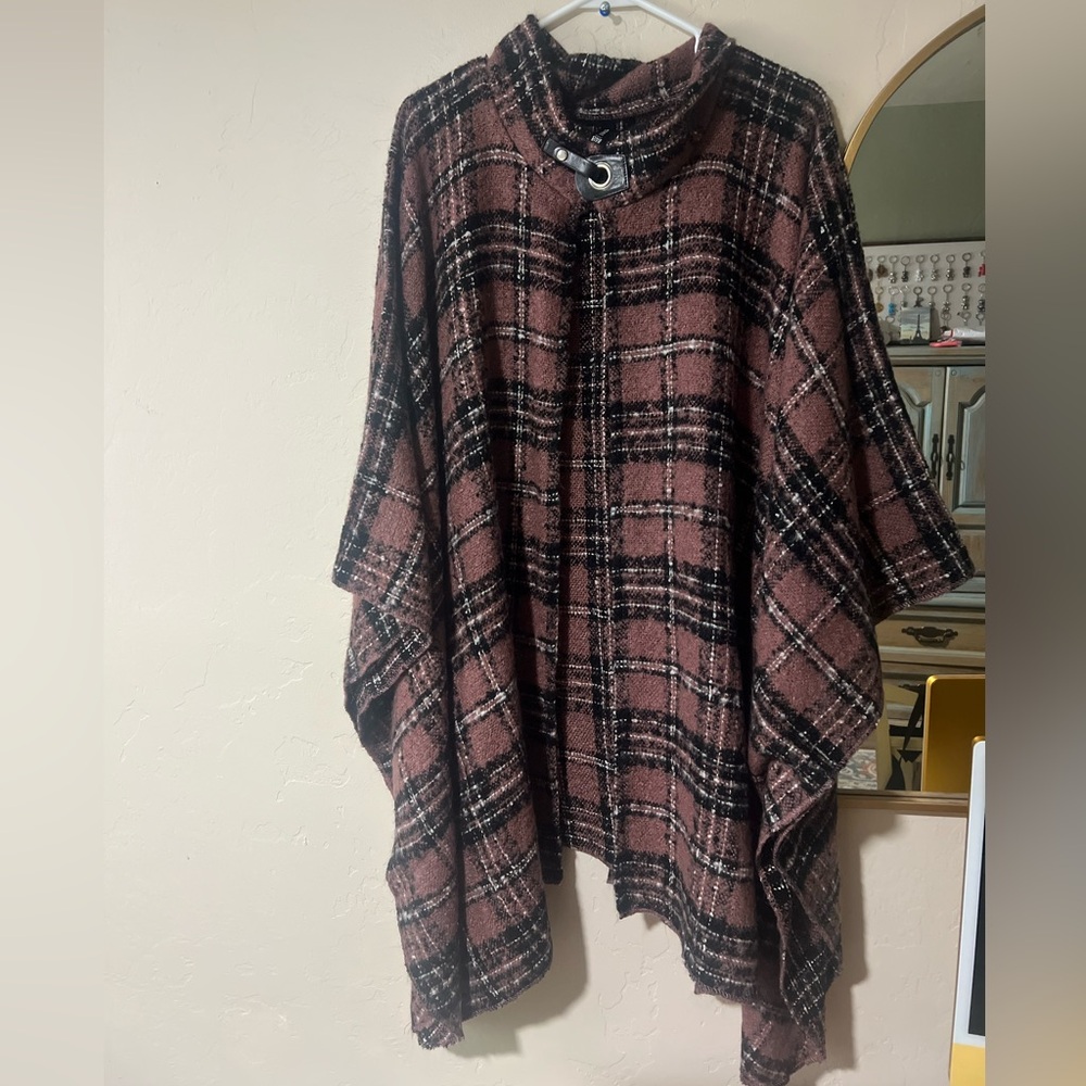 Torrid Brown Tunnel Neck Cape Poncho Plaid  Soft Cozy Size OS